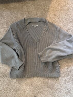 Alexander Wang Gray V-Neck Ribbed Knit Sweater